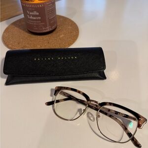 Bailey Nelson Brown Tortoise Glasses 🤓  fit is for narrow face.